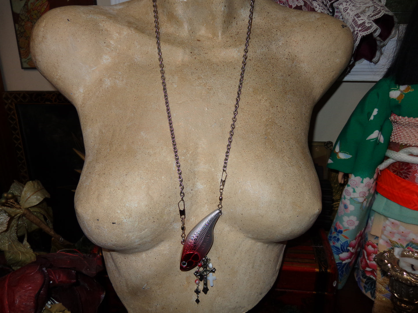 red fish necklace