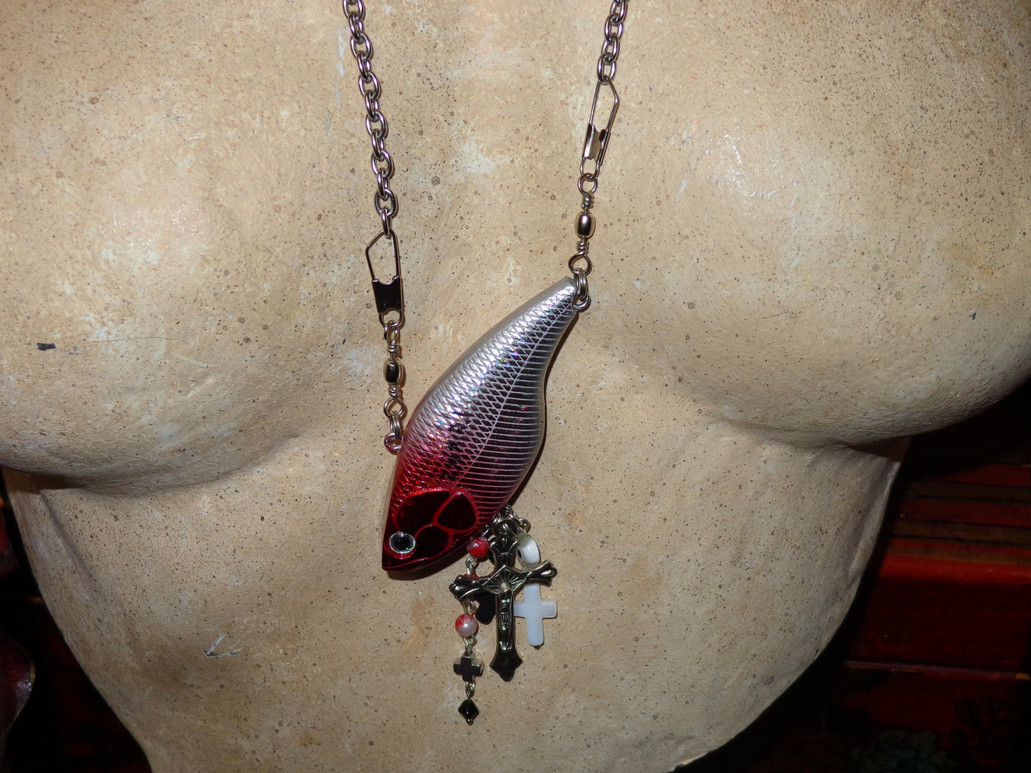 red fish necklace
