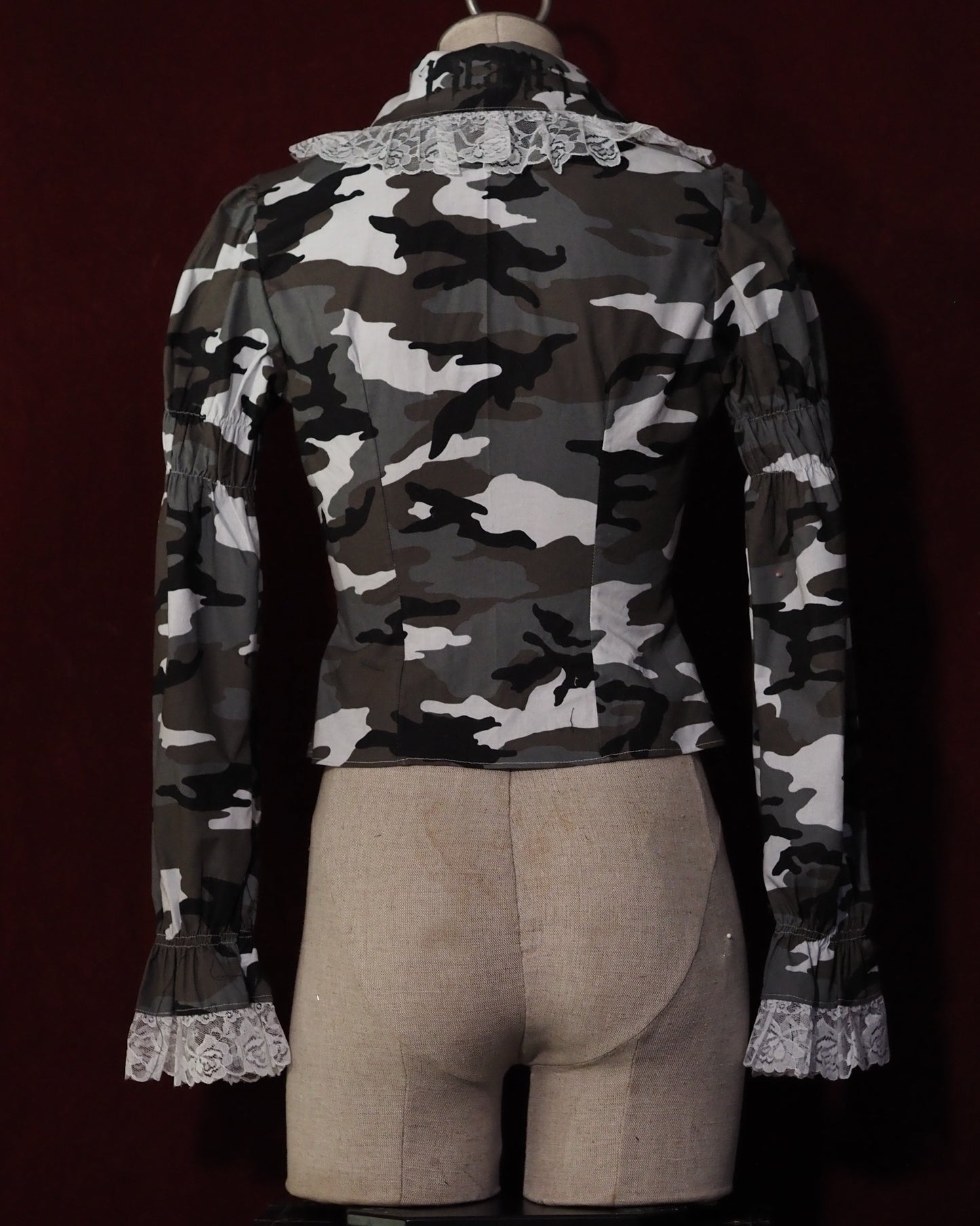 Urban Camo Long-sleeve White Raschel lace Blouse