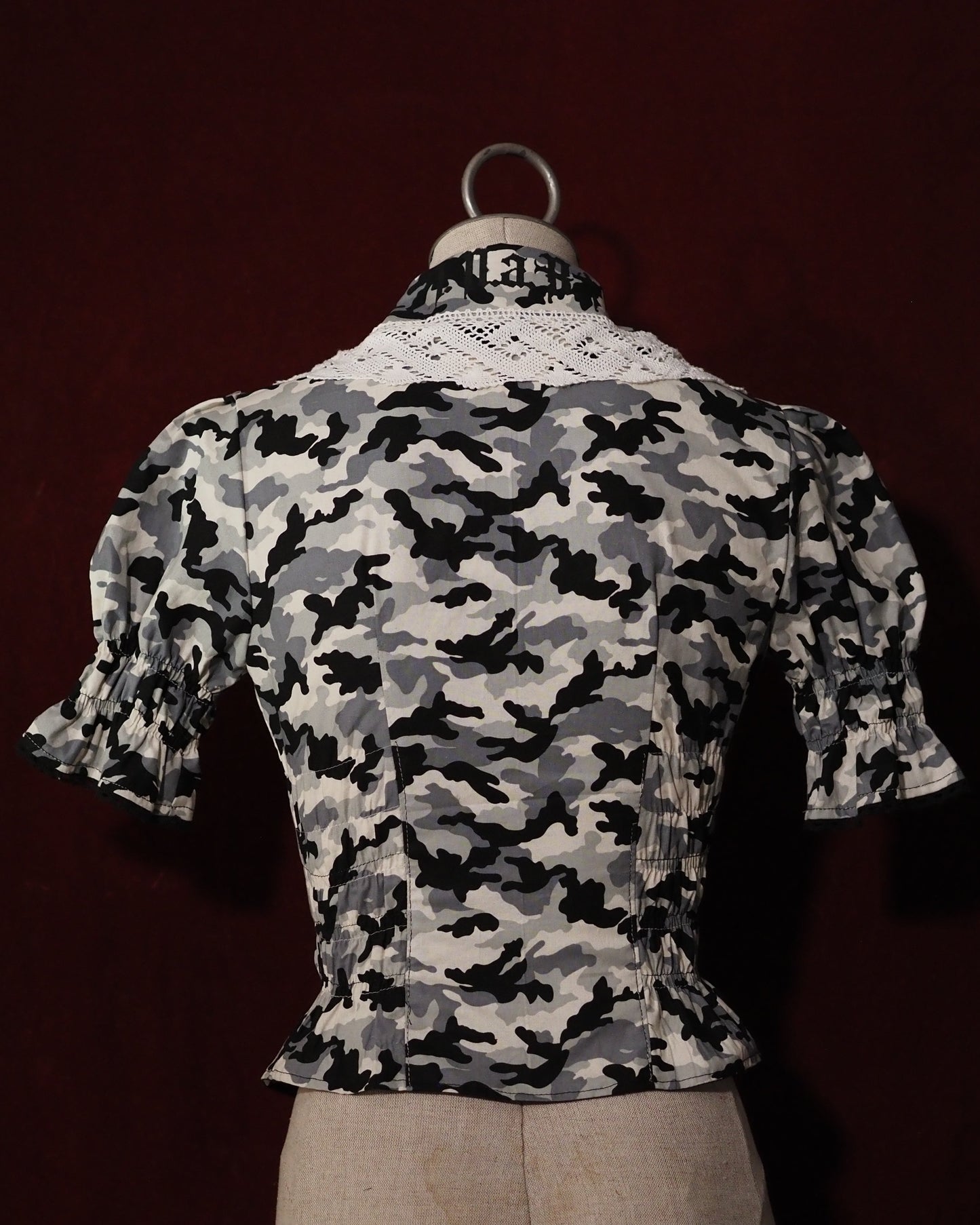 Winter Camo short-sleeve Blouse