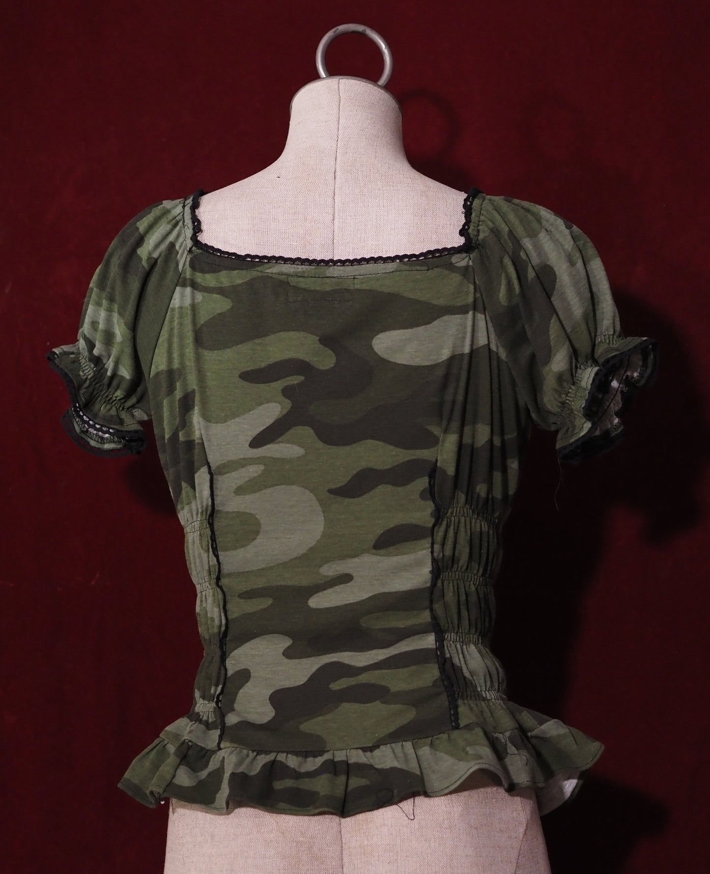 Green Camo short-sleeve side shirring Cutsew