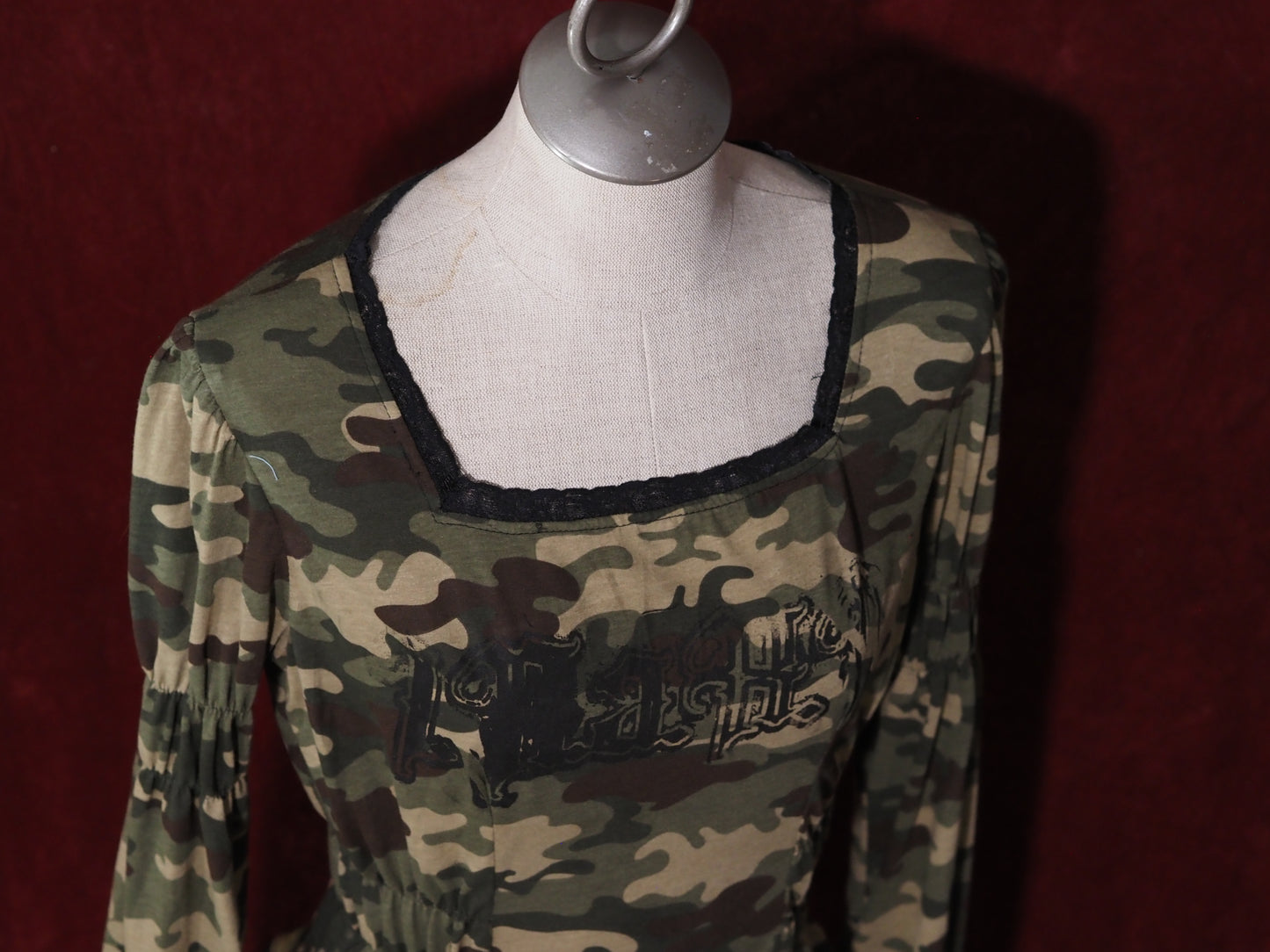 Forest Camo long-sleeve Cutsew